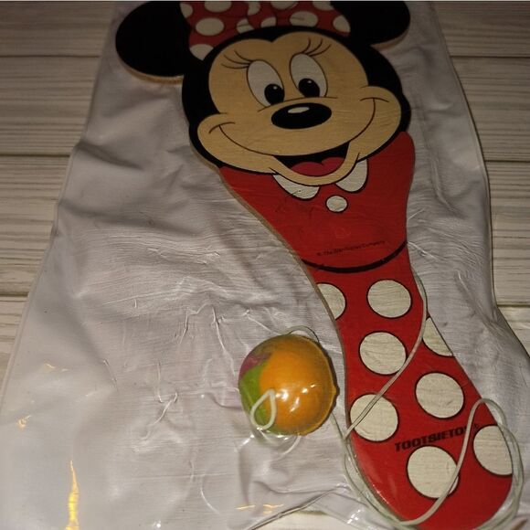 Tootsietoy Vintage Walt Disney Minnie Mouse Paddle Ball 1990 New - Picture 4 of 8